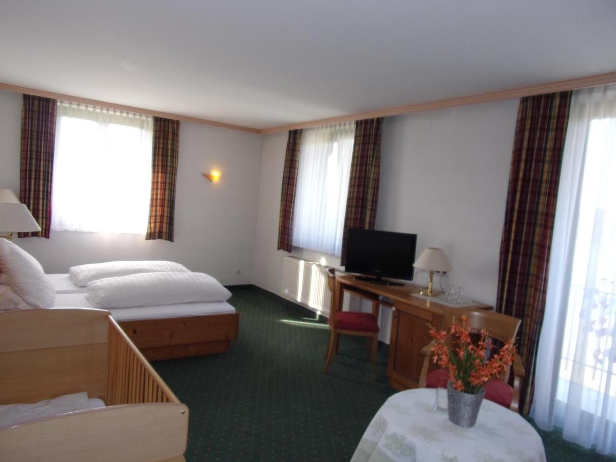 Hotel Landgasthof Hacker Zachenberg Buitenkant foto